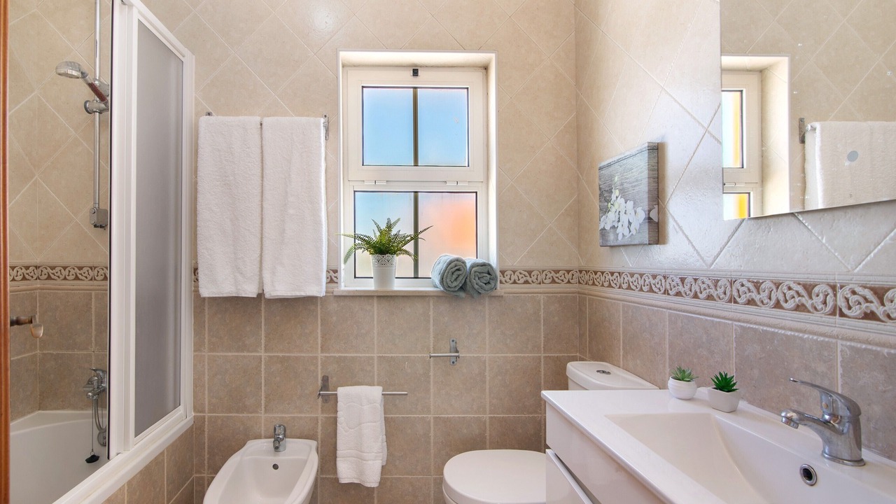 Photo of Bathroom in Manta Rota