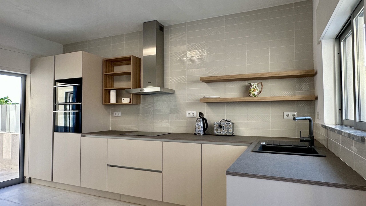 Photo of Kitchen in Quarteira