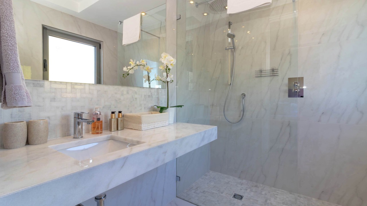 Photo of Bathroom in Ferragudo
