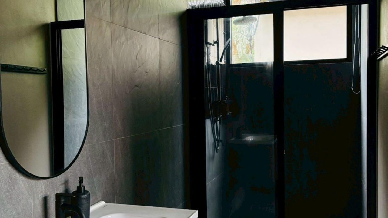 Photo of Bathroom in Thep Kasattri