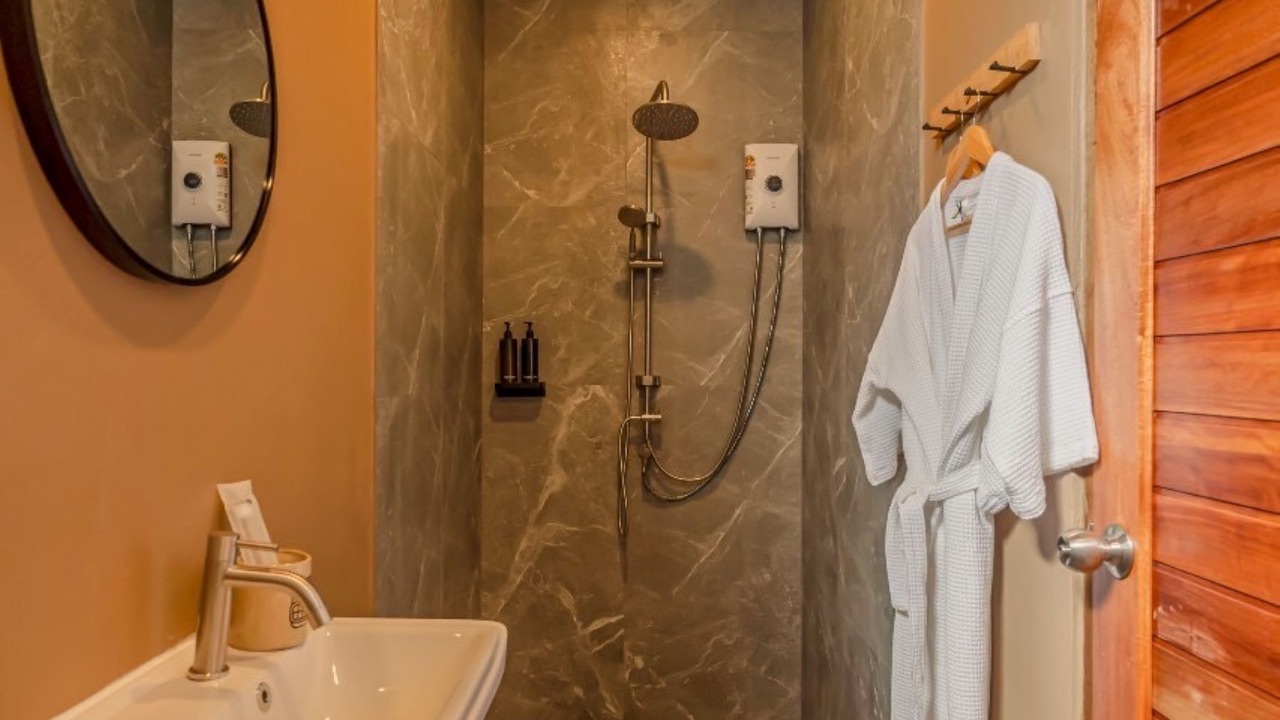 Photo of Bathroom in Thep Kasattri