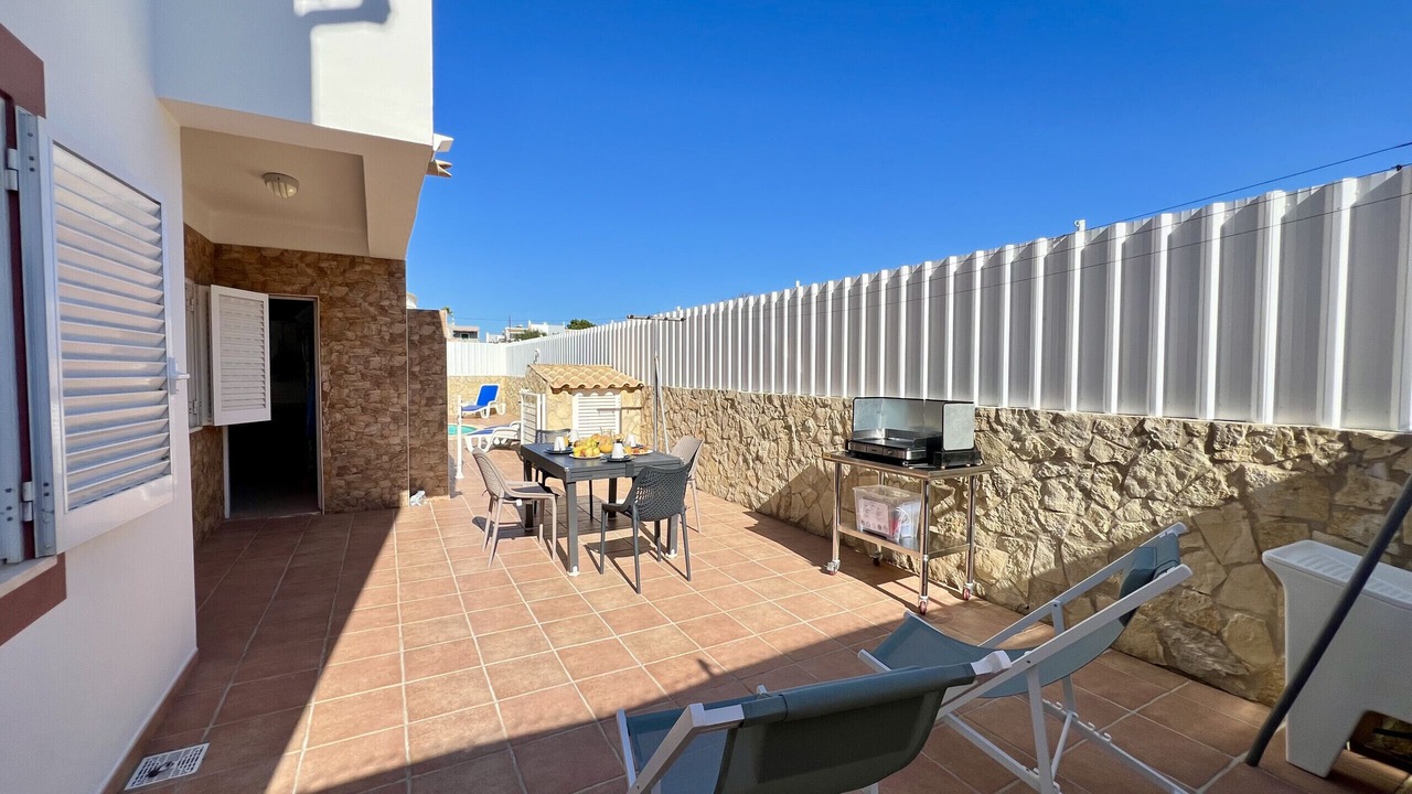 Photo of Outdoor in Pera