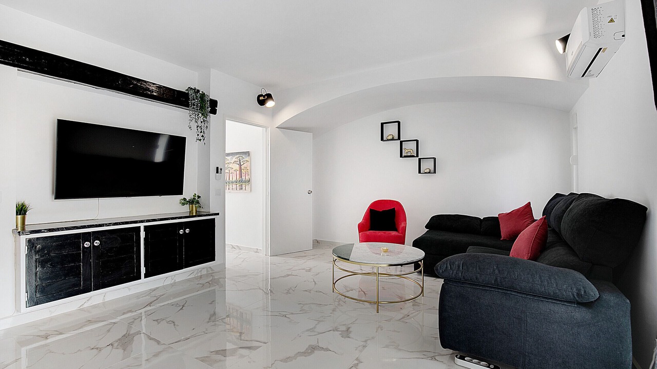 Photo of Livingroom in The Strip