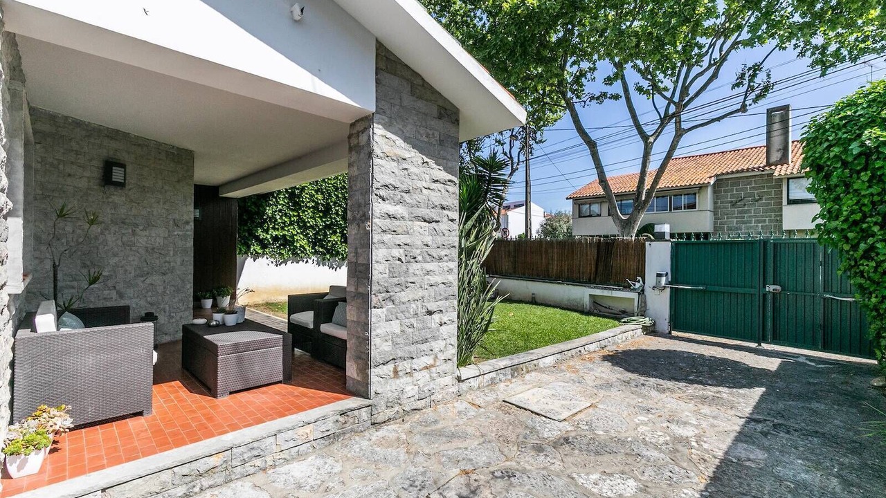 Photo of Patio Balcony in Estoril