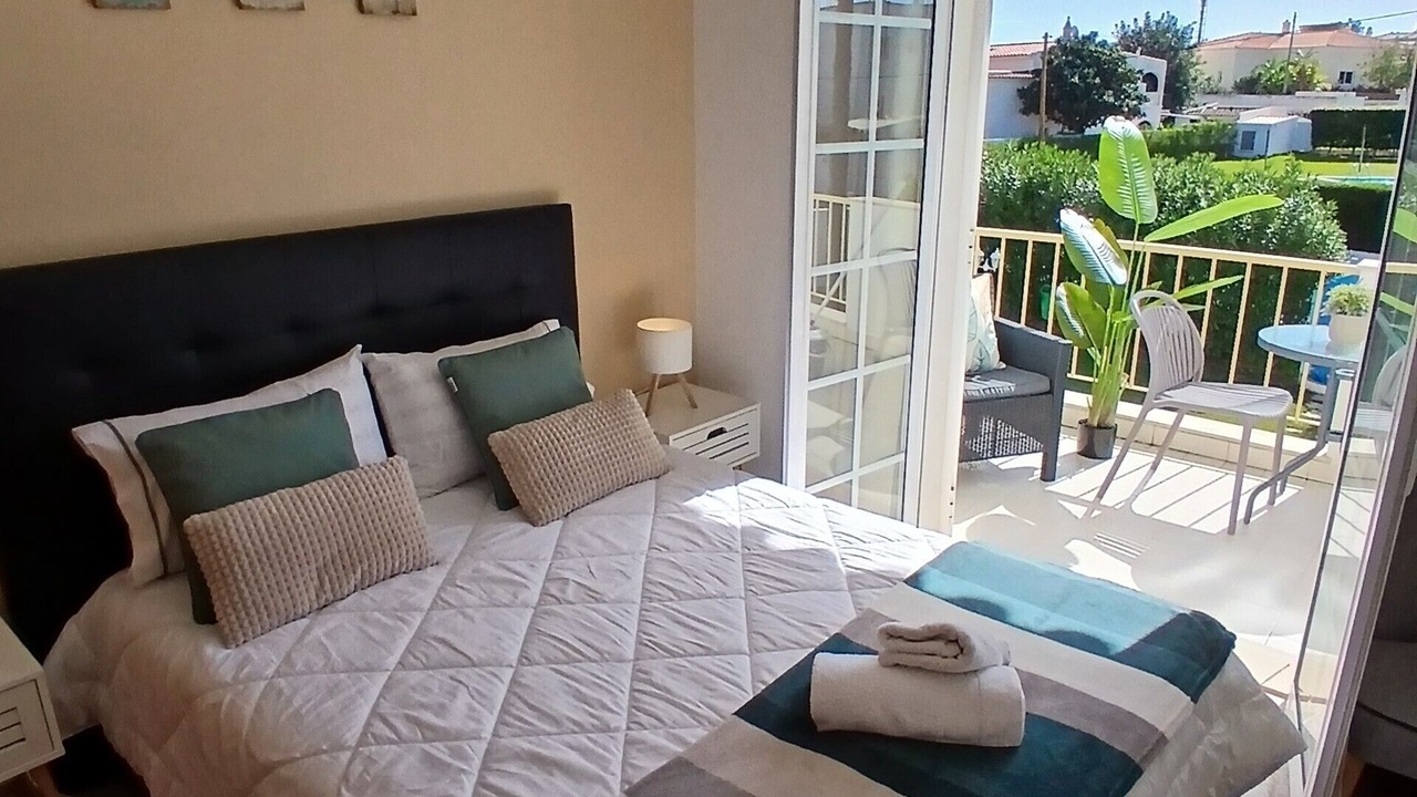 Photo of Bedroom in Vale de Carro