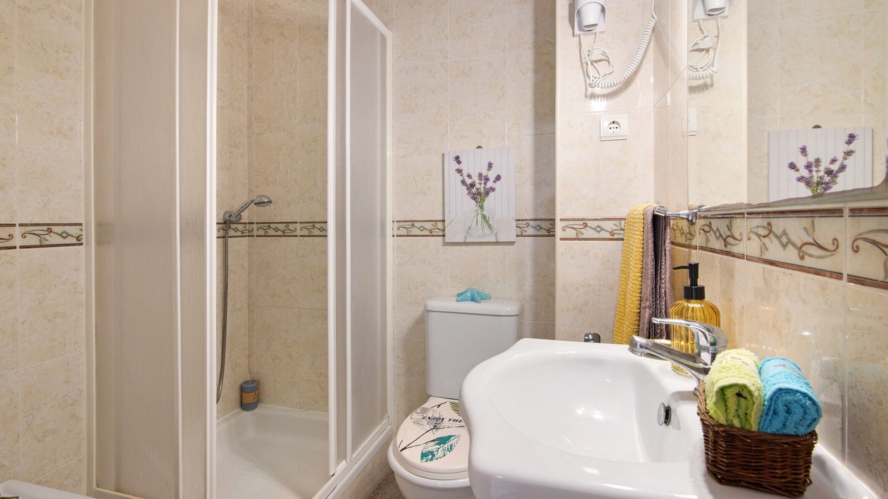 Photo of Bathroom in Vale de Carro