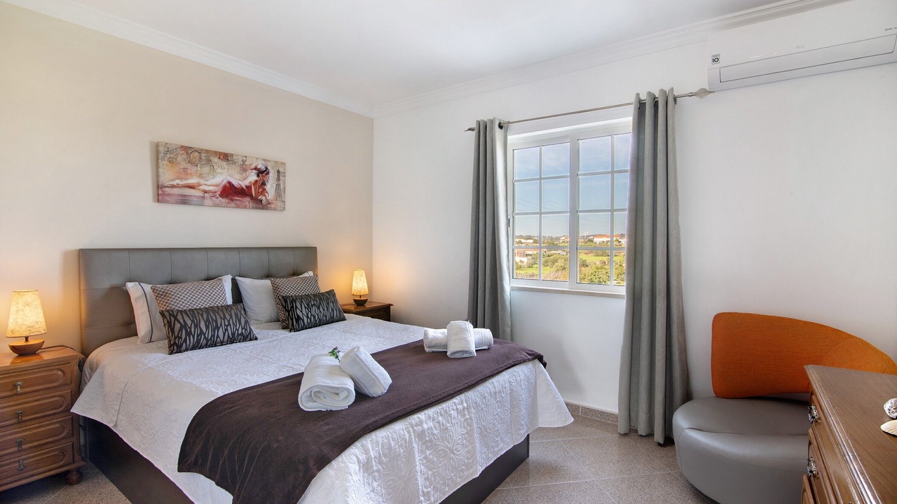 Photo of Bedroom in Vale de Carro