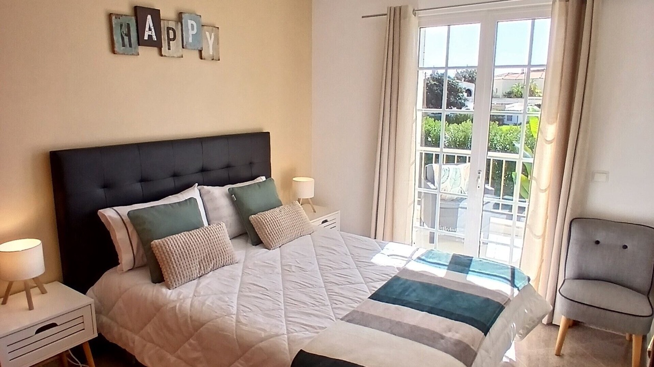 Photo of Bedroom in Vale de Carro