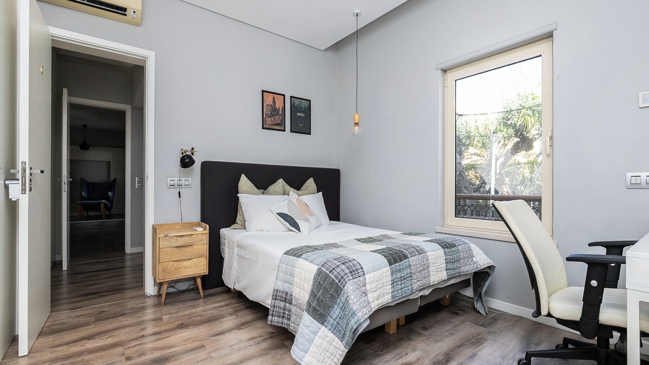 Photo of Bedroom in Faro