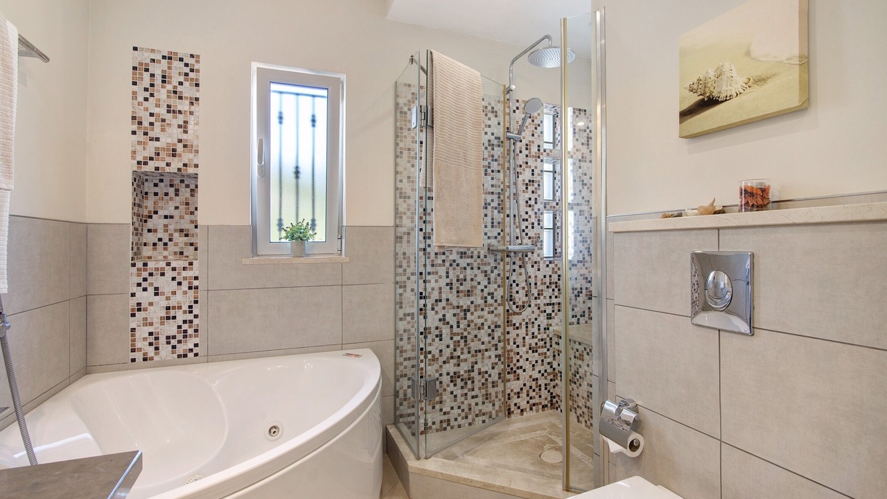 Photo of Bathroom in Loule