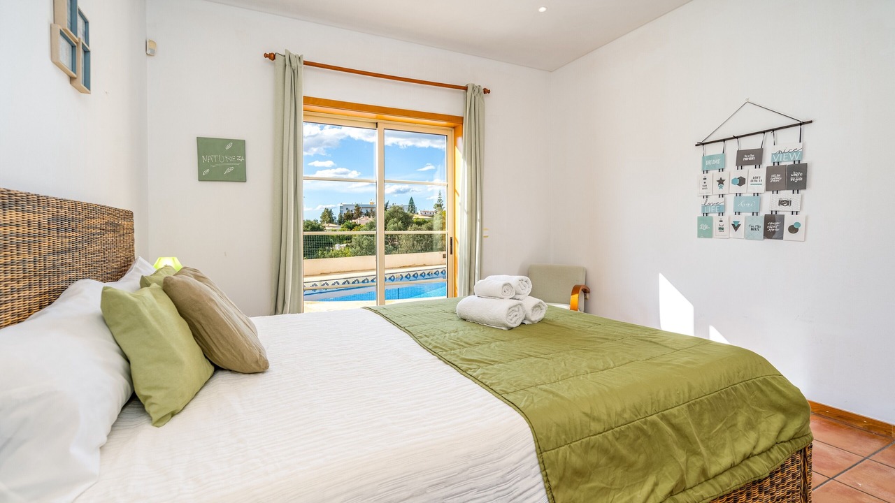 Photo of Bedroom in Alvor