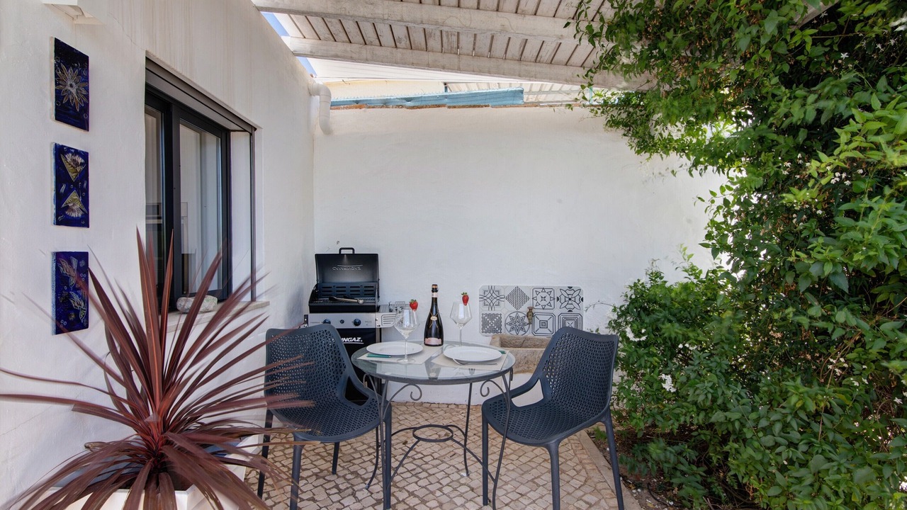 Photo of Patio Balcony in Sao Bras de Alportel