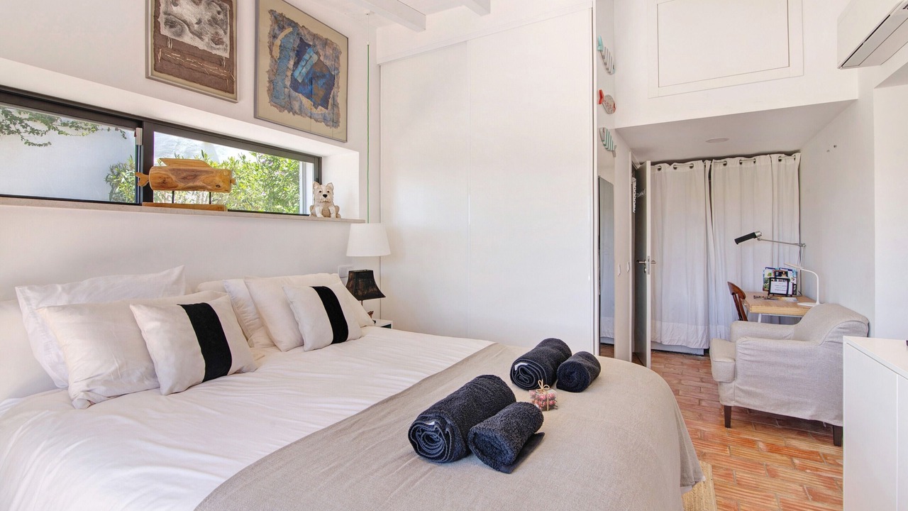 Photo of Bedroom in Sao Bras de Alportel