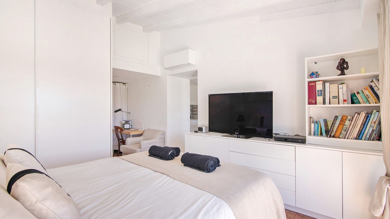 Photo of Bedroom in Sao Bras de Alportel