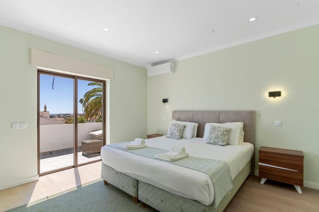 Photo of Bedroom in Funchal