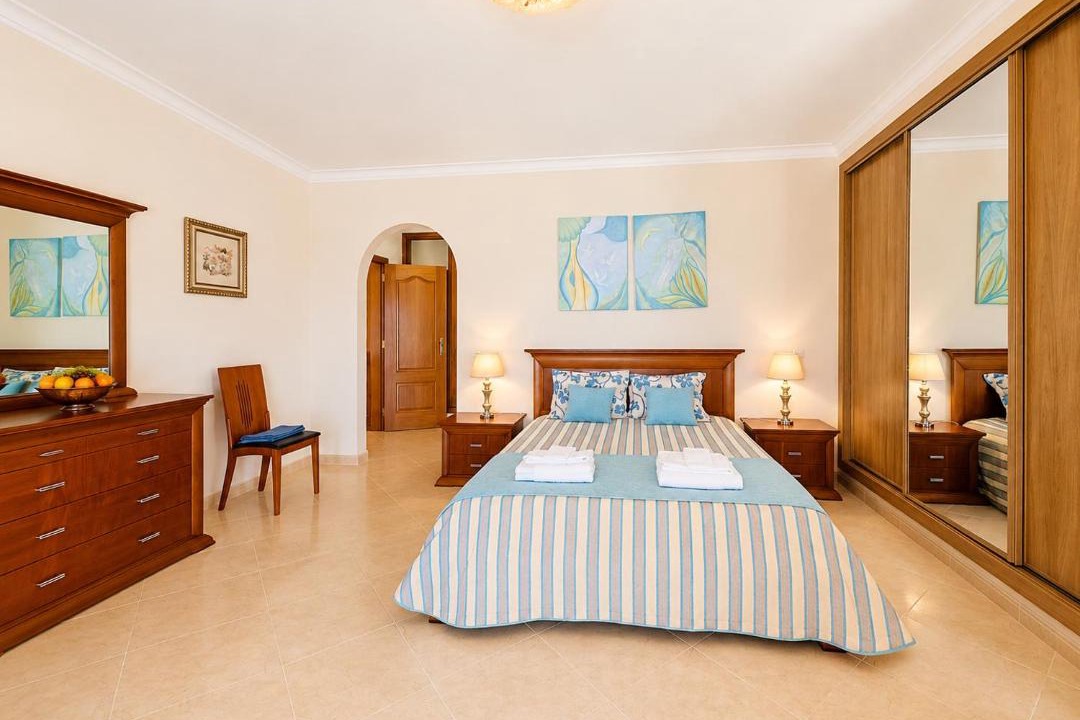 Photo of Bedroom in Ferragudo
