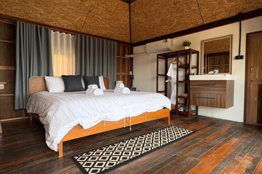 Photo of Others in Sawi