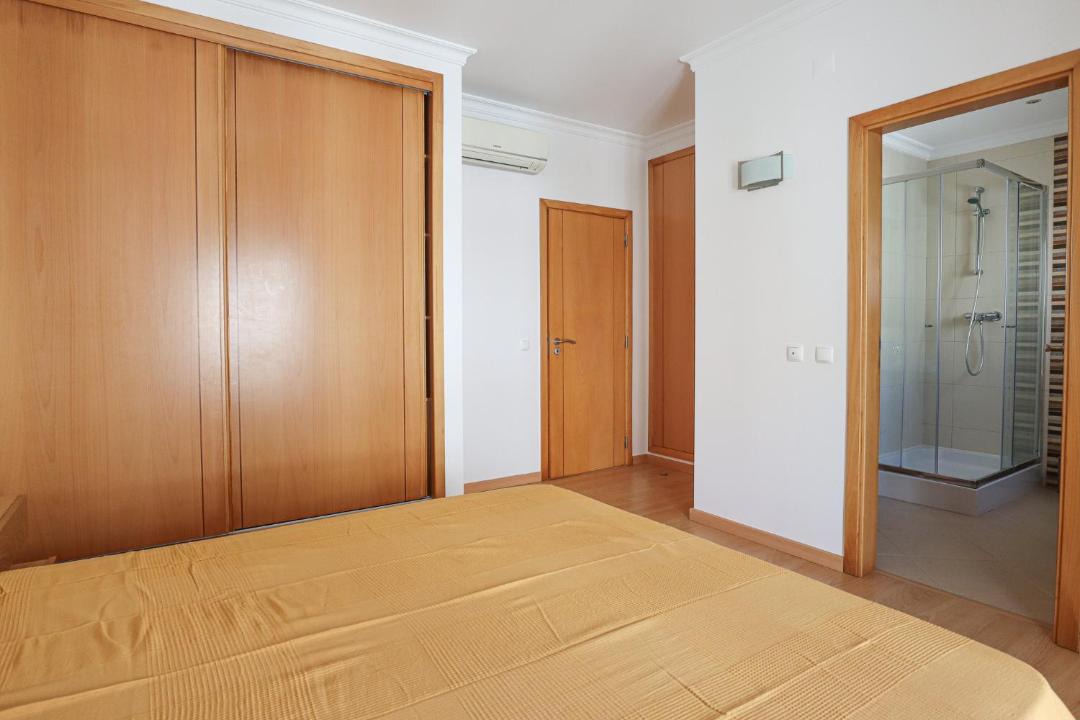 Photo of Bedroom in Vale de Parra