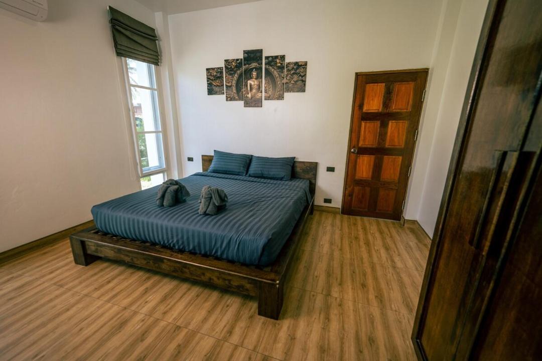 Photo of Bedroom in Wok Tum