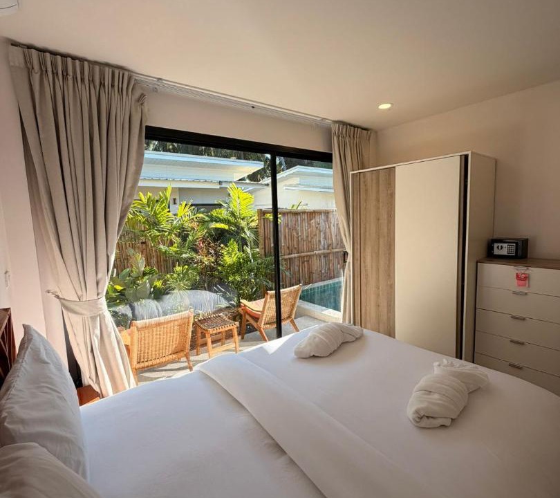 Photo of Bedroom in Srithanu