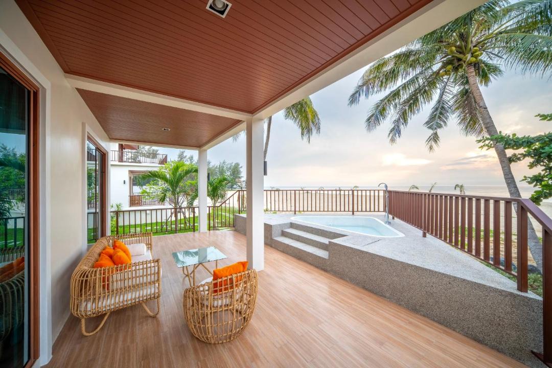 Photo of Patio Balcony in Tha Sala