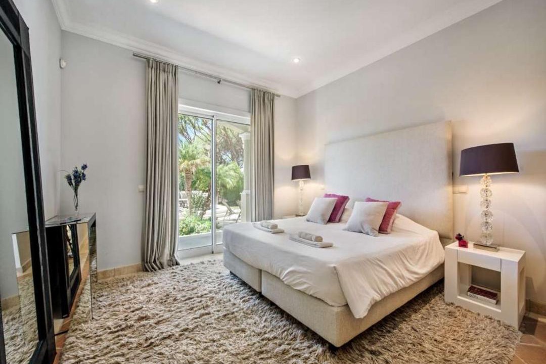 Photo of Bedroom in Almancil