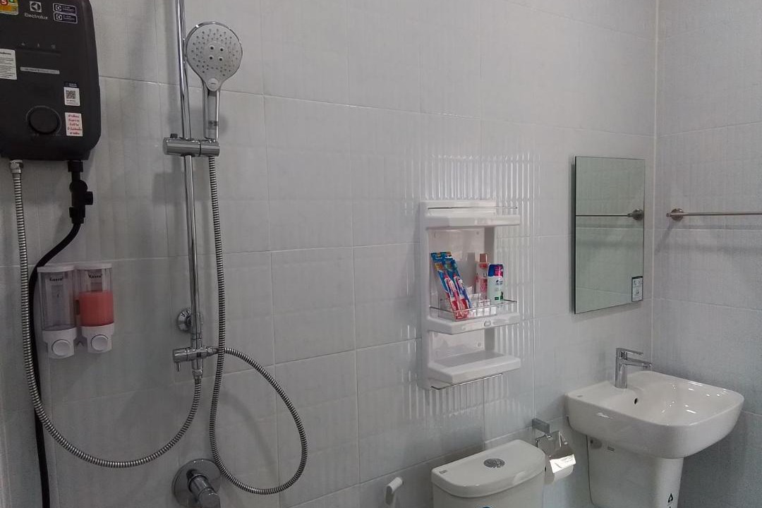 Photo of Bathroom in Takua Pa