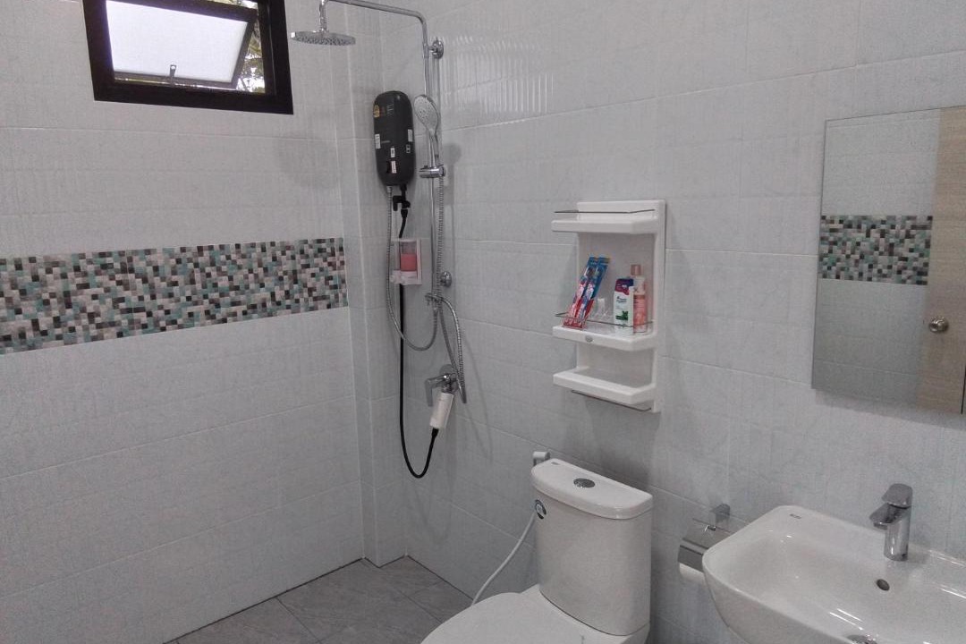 Photo of Bathroom in Takua Pa