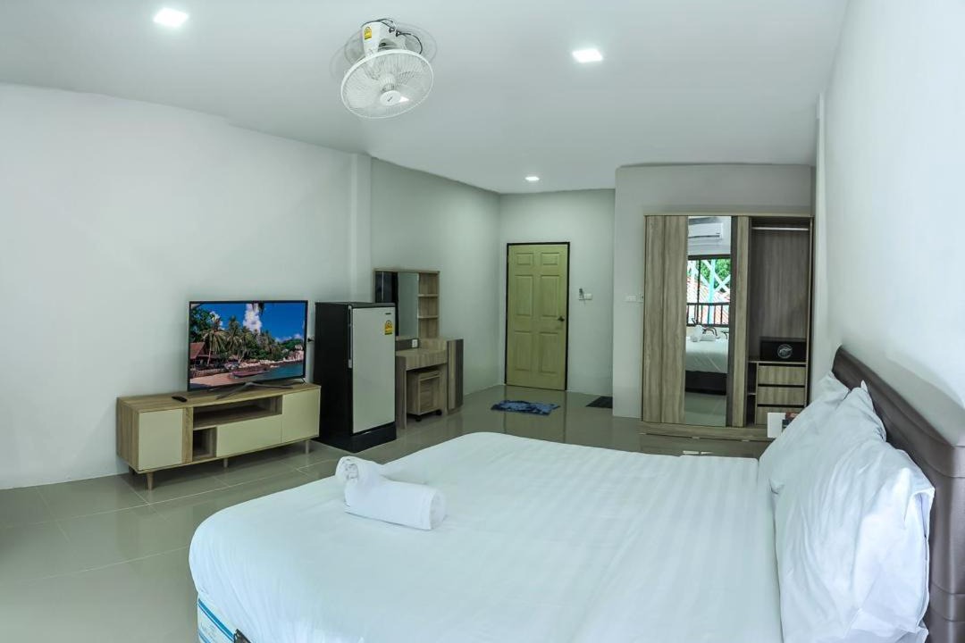 Photo of Bedroom in Khuekkhak
