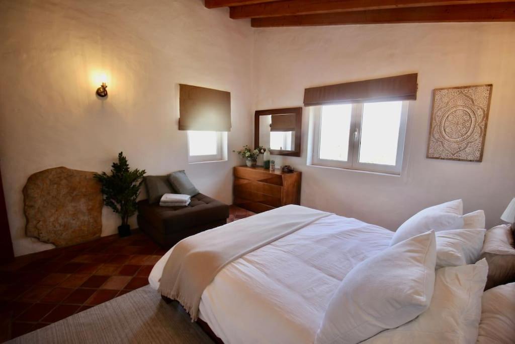Photo of Bedroom in Vale do Telheiro