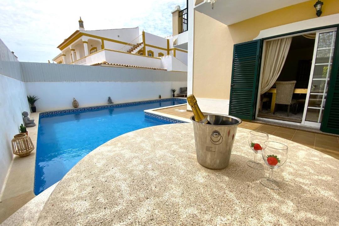Photo of Patio Balcony in Pera
