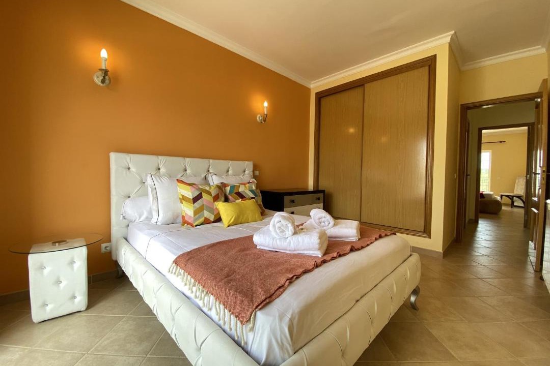 Photo of Bedroom in Pera