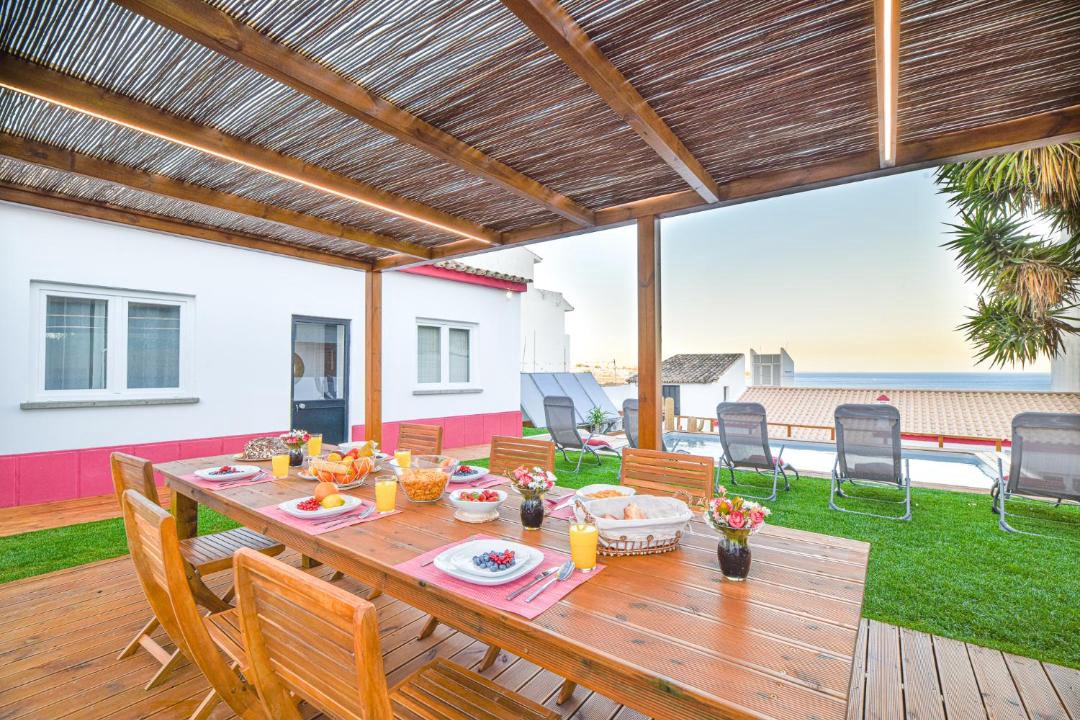 Photo of Patio Balcony in Peneco Beach