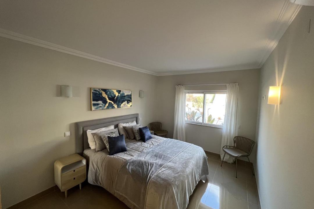 Photo of Bedroom in Atalaia