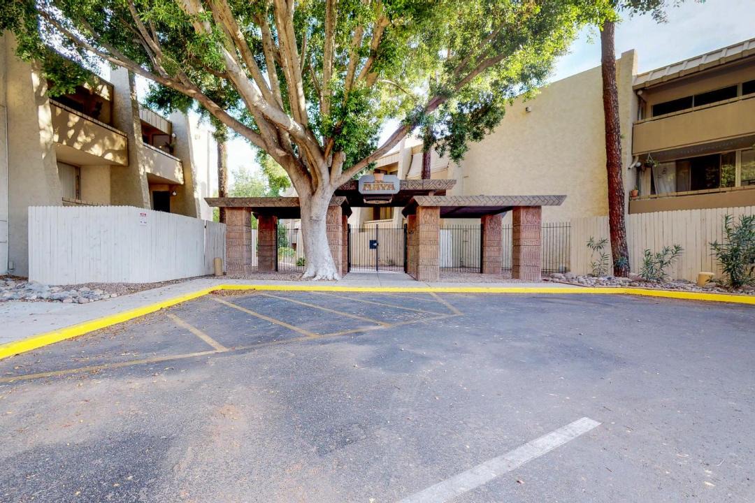 Photo of Buildings in South Scottsdale