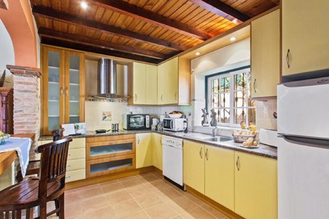 Photo of Kitchen in Vale de Centianes