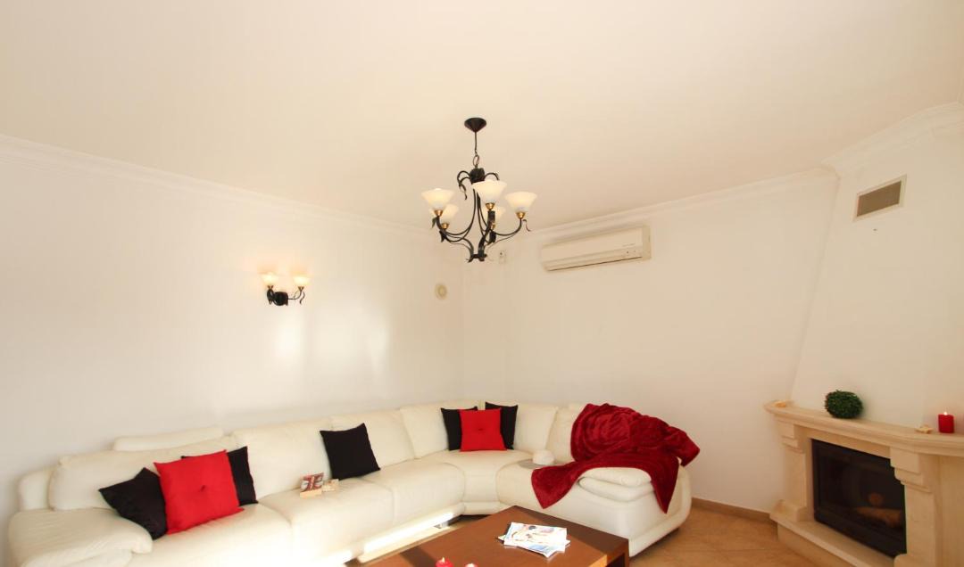 Photo of Livingroom in Estombar