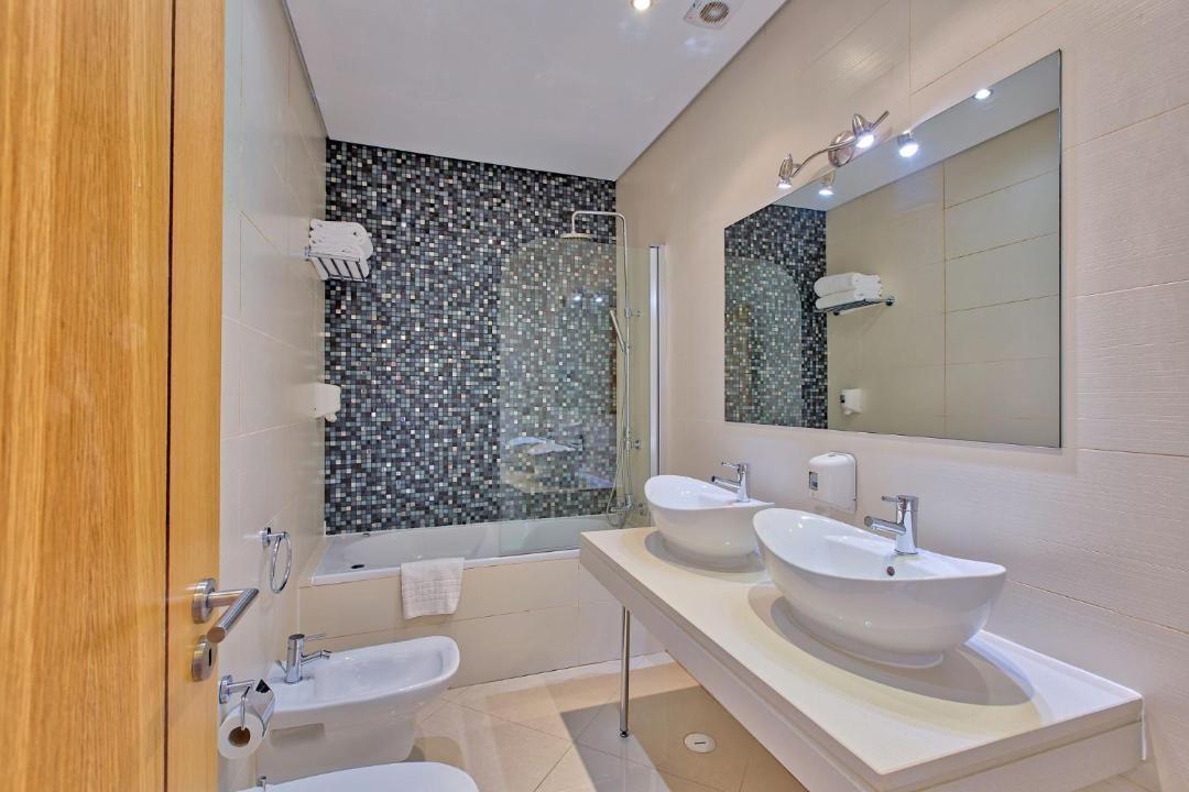 Photo of Bathroom in Moncarapacho e Fuseta