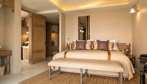 Two-bedroom Beachfront Family Pool Villa