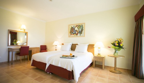 Single Room, Balcony