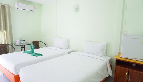Budget Twin Room 