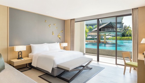 Room, 1 King Bed with Sofa bed, Pool Access, Pool View