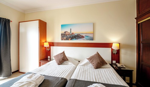 Triple Room, Balcony