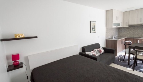 Studio, 1 Queen Bed