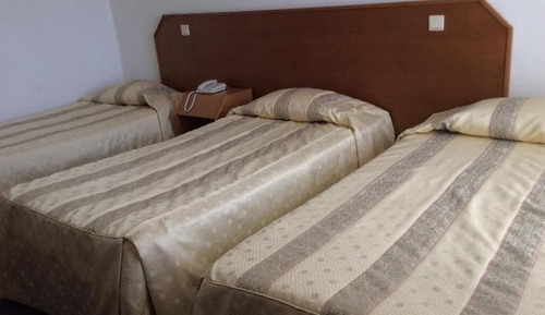 Triple Room, 3 Twin Beds, Balcony, Pool View
