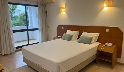 Double Room, Balcony