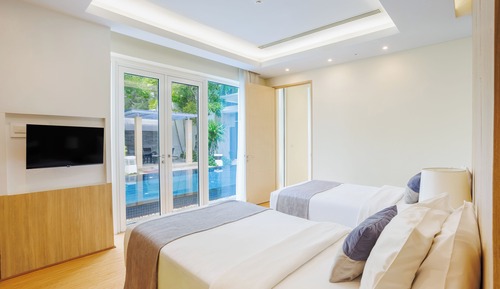 2 Bedroom Oceanfront Pool Villa