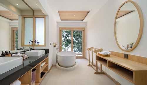 Villa, 1 King Bed, Pool Access, Ocean View