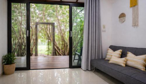 Villa with Garden View