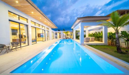 Villa with Private Pool